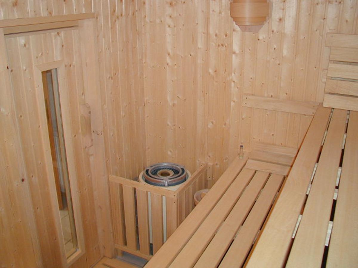 Gasthaus Und Ferienwohnungen Zum Engel Waldbrunn  ภายนอก รูปภาพ